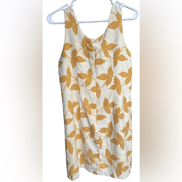 Pineapple Moon Dresses | Woman Size M Color: Gold/Yellow 100% silk - Picture 2 of 5